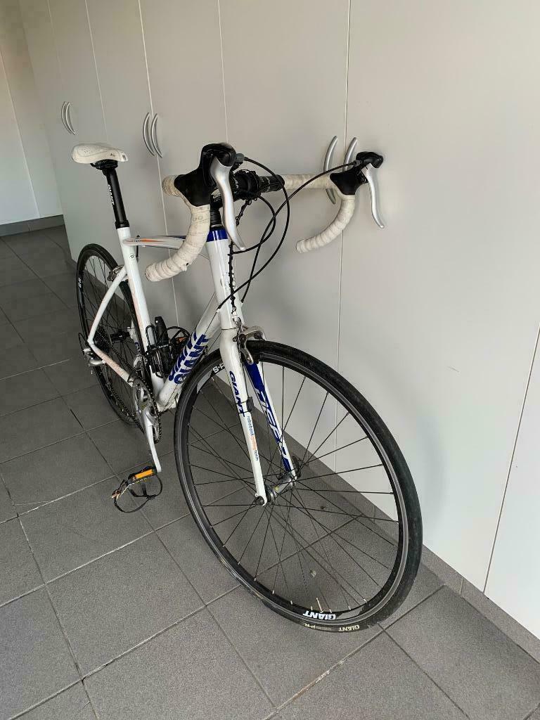 ② KOERSFIETS — Fietsen | Racefietsen — 2dehands