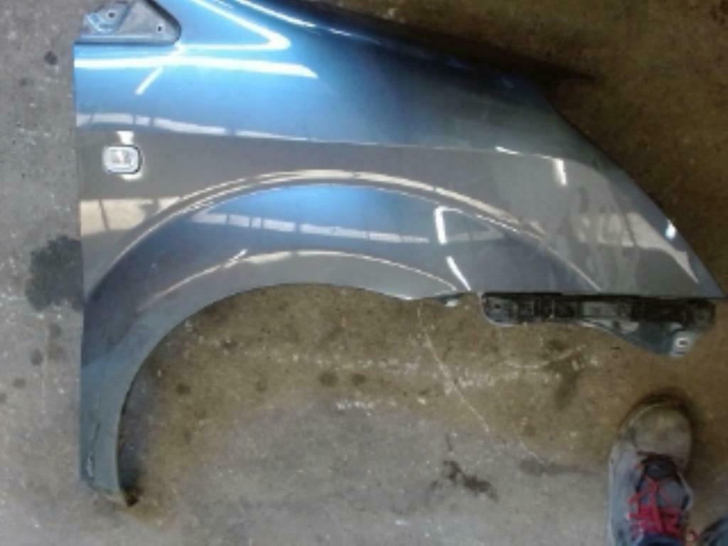 aile avant droite  TOYOTA COROLLA VERSO II PHASE 2, Enlèvement ou Envoi, Toyota, Utilisé, Droite