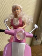 STEFFIE POP OP VESPA, Kinderen en Baby's, Ophalen of Verzenden