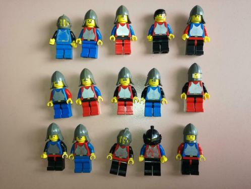 lego ridders met borstplaat minifigs kasteel castle - lot D, Kinderen en Baby's, Speelgoed | Duplo en Lego, Gebruikt, Lego, Ophalen of Verzenden
