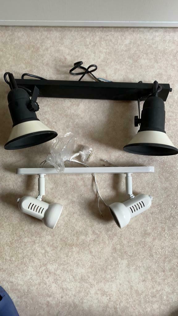 Opbouwspots, zwarte spot verkocht, alleen witte spot 35cm., Enlèvement, Utilisé