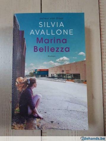 Silvia Avallone - Marina Bellezza beschikbaar voor biedingen