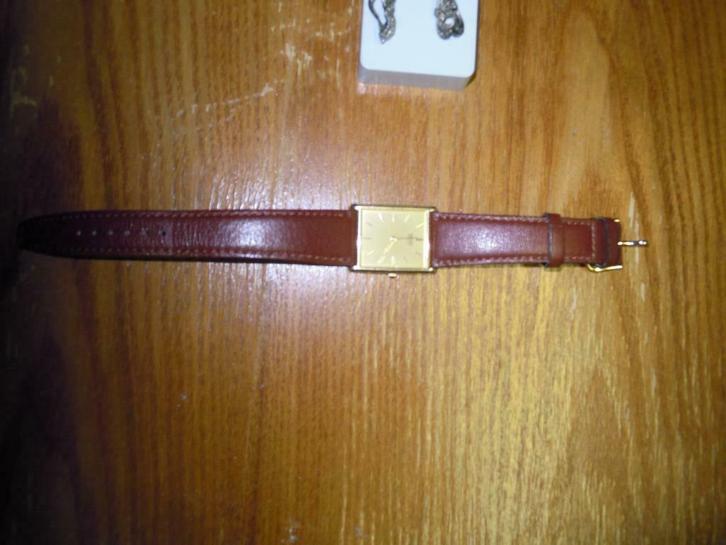 a vendre bijoux, Handtassen en Accessoires, Ringen, Zo goed als nieuw, Dame, Kleiner dan 17, Geel, Goud, Met parel, Ophalen of Verzenden