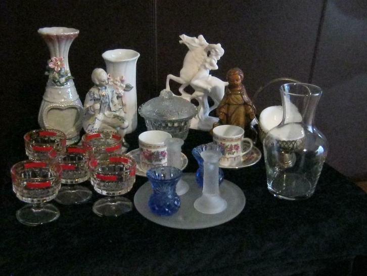 diverse glaswerk, beeldjes, vaasjes, bonbon potje, Huis en Inrichting, Woonaccessoires | Overige, Gebruikt, Ophalen