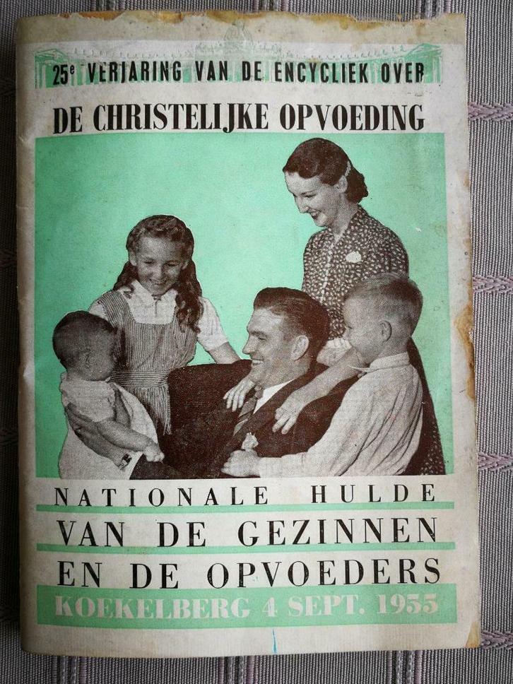 Brochure Hulde Christelijke Opvoeders Koekelberg 1955, Verzamelen, Overige Verzamelen, Ophalen of Verzenden