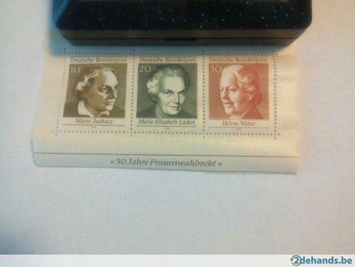 Postzegels 3 stuks Duitsland 50 Jahre Frauenwahlrecht, Timbres & Monnaies, Timbres | Europe | Allemagne, Non oblitéré, Envoi