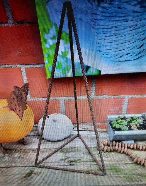 SMEEDIJZEREN STAANDER, Tuin en Terras, Bloempotten, Ophalen of Verzenden