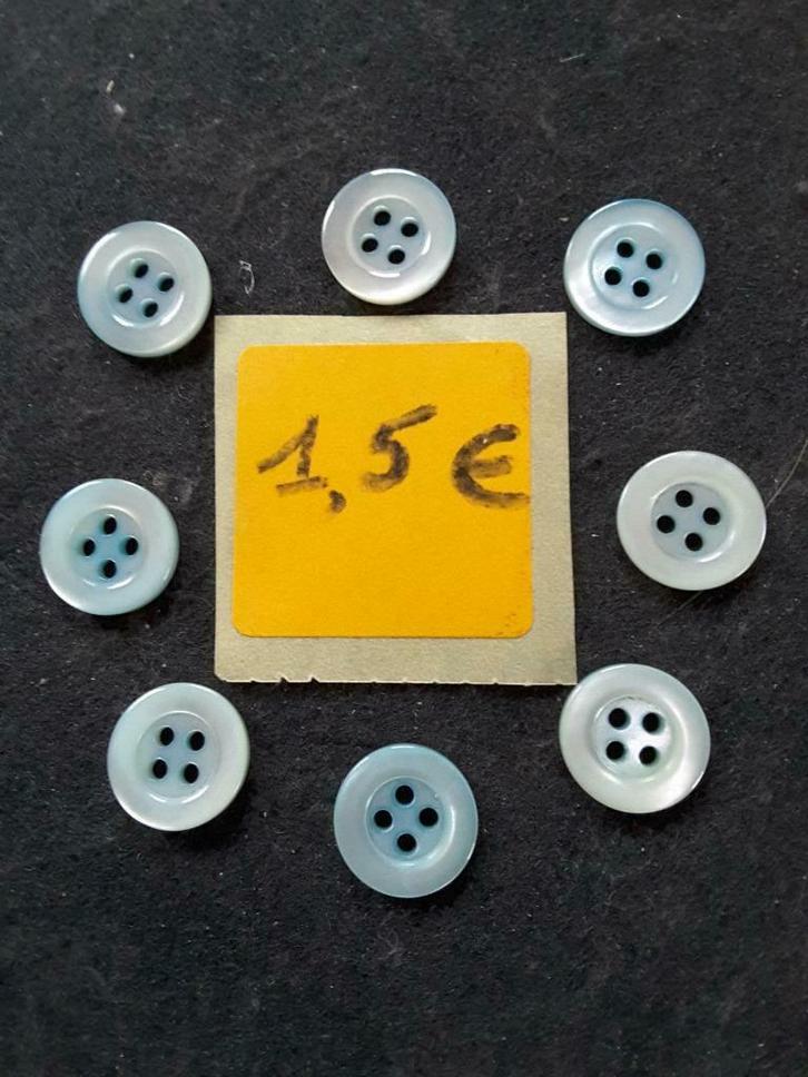 set van 8 parelmoer knopen 14 mm turkoois blauw 4 gaats B814, Hobby en Vrije tijd, Naaien en Fournituren, Nieuw, Knoop of Knopen