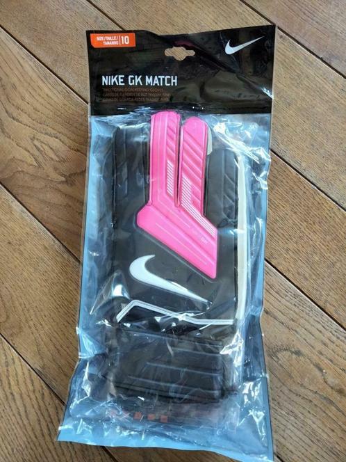 NIKE GK MATCH. Nieuw ! in verpakking..., Sport en Fitness, Voetbal, Handschoenen, Ophalen of Verzenden