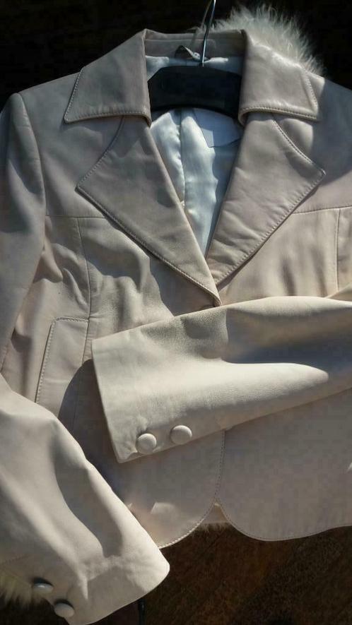 Nieuw lamslederen jasje Bruphils, Kleding | Dames, Jasjes, Kostuums en Pakken, Nieuw, Jasje, Maat 38/40 (M), Overige kleuren, Verzenden