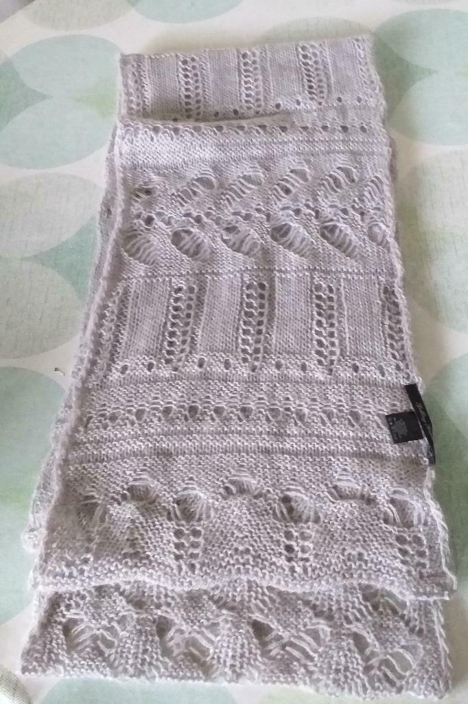 sjaal talking french, Ophalen of Verzenden, Nieuw, Sjaal