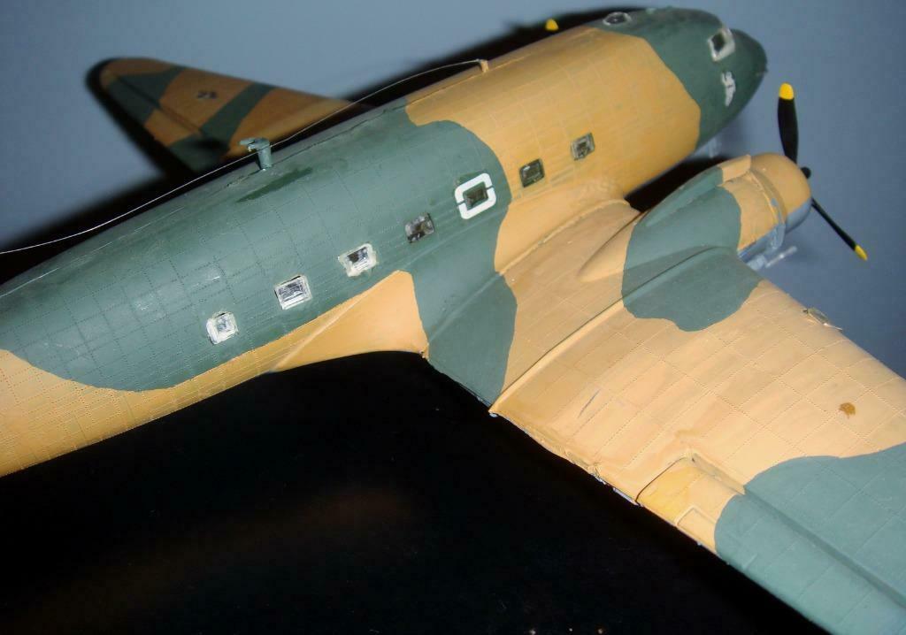 MAQUETTE AVION MILITAIRES Airfix Douglas AC-47 Gunship 1:72 sous