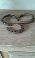 3 fers à cheval très anciens, Antiquités & Art, Antiquités | Outils & Instruments, Enlèvement ou Envoi