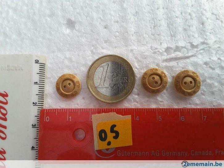 lot de 3 boutons bois 12 mm - 2 trous, Hobby & Loisirs créatifs, Couture & Fournitures, Neuf, Enlèvement ou Envoi