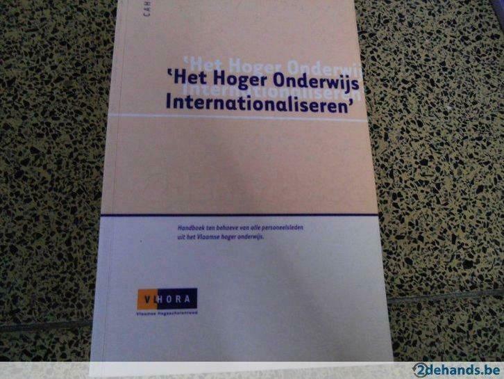 - Boek - Het hoger onderwijs internationaliseren -, Boeken, Politiek en Maatschappij, Gelezen, Ophalen of Verzenden