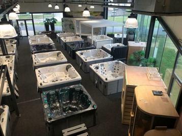 Jacuzzi/Zwemspa kopen! Meteen leverbaar! Koopzondag!  beschikbaar voor biedingen