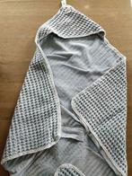 Koeka omslagdoek met capuchon, Kinderen en Baby's, Dekens, Slaapzakjes en Inbakerproducten, Ophalen of Verzenden, Zo goed als nieuw