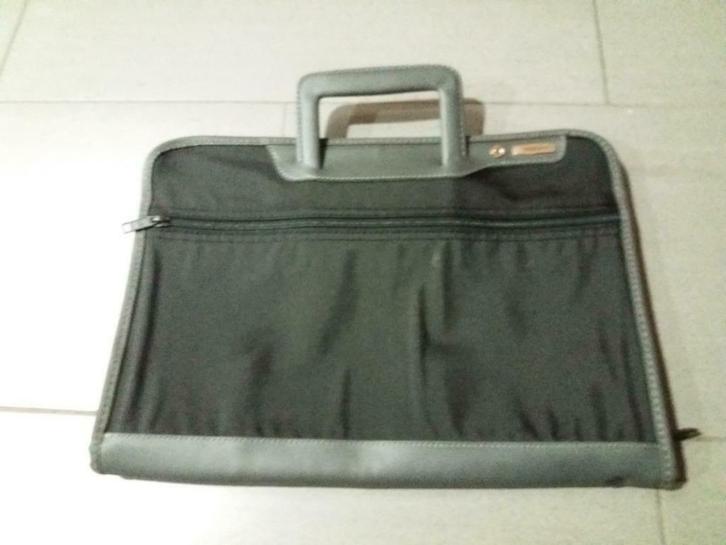 samsonite laptop tas, Computers en Software, Laptoptassen, Gebruikt, Aktetas, Ophalen of Verzenden