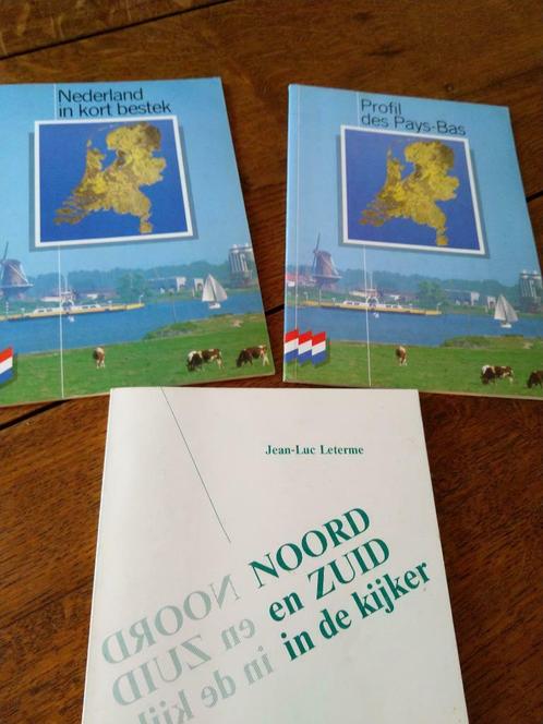 Nederland in kort bestek, Livres, Livres d'étude & Cours, Comme neuf, Enlèvement ou Envoi