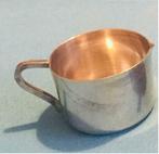 1 petit pot à lait en métal argenté, Antiquités & Art, Enlèvement ou Envoi