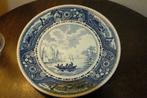 MOOI VINTAGE BORD - GEBR. "BOCH" FR. - DELFT - (25 cm), Ophalen of Verzenden