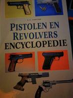 Pistolen en revolvers enceclopedie uitgave 1997 5e druk 2000, Ophalen of Verzenden, Zo goed als nieuw, Overige onderwerpen