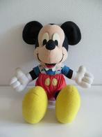 Peluche Mickey avec short et bretelles - Mattel, Peluche, Mickey Mouse, Utilisé, Enlèvement ou Envoi
