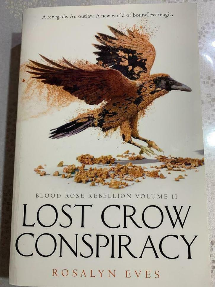 Lost crow conspiracy, Rosalyn Eves (Paperback), Boeken, Kinderboeken | Jeugd | 13 jaar en ouder, Nieuw, Fictie, Ophalen of Verzenden