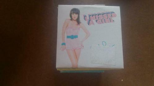 katy perry - i kissed a girl, Cd's en Dvd's, Cd Singles, Ophalen of Verzenden