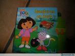 Un livre cartonné Dora