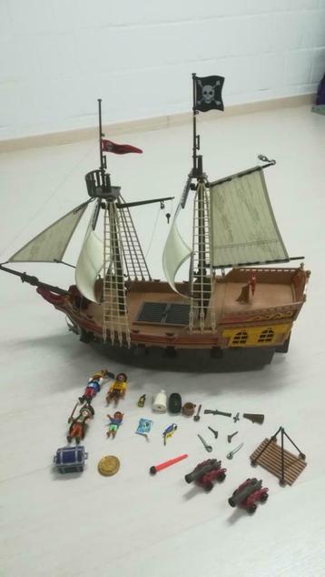 Playmobil Piratenschip !!! beschikbaar voor biedingen