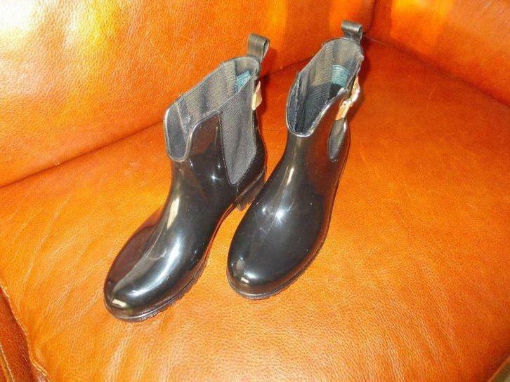 Splinternieuwe rubber dameslaarsjes.     ( Tommy Hilfiger ), Kleding | Dames, Schoenen, Nieuw, Lage of Enkellaarzen, Zwart, Ophalen of Verzenden