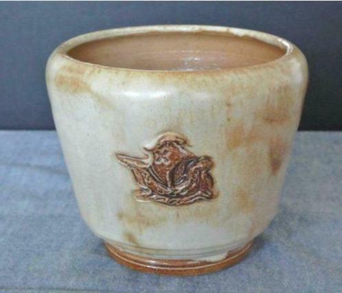Guérin Bouffioulx cache pot in keramiek., Antiquités & Art, Antiquités | Céramique & Poterie, Enlèvement ou Envoi