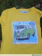 Gele longsleeve t-shirt retro VW bus T1  - maat 122/128, Garçon ou Fille, Chemise ou À manches longues, Utilisé, Enlèvement ou Envoi