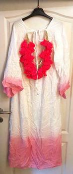 Sundress lange witte en roze jurk, Kleding | Dames, Nieuw, Maat 34 (XS) of kleiner, Overige kleuren