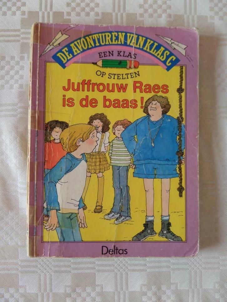 Juffrouw Raes is de baas, Boeken, Kinderboeken | Jeugd | onder 10 jaar, Gelezen, Fictie algemeen, Ophalen of Verzenden