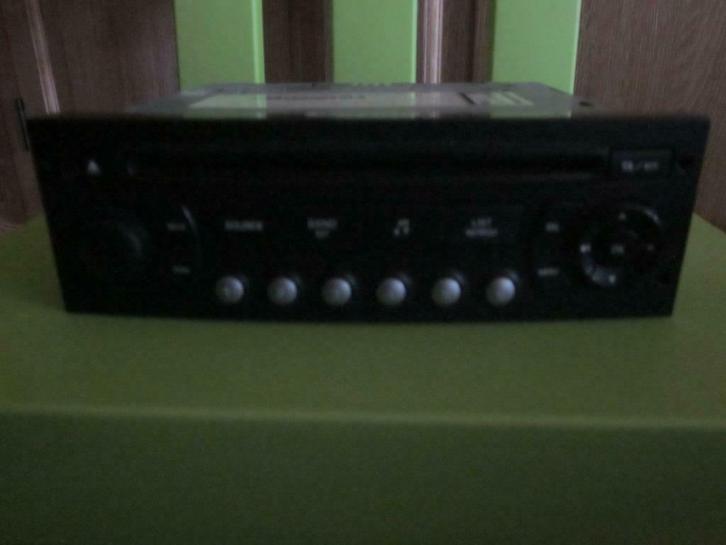 BLAUPUNKT Autoradio CD  - RD4 N1 - Peugeot Citroen, Auto diversen, Autoradio's, Zo goed als nieuw, Ophalen of Verzenden