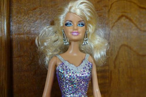 Ontvangst timer Uitstekend ② vintage Barbie fashion glitter 2010 — Speelgoed | Poppen — 2dehands