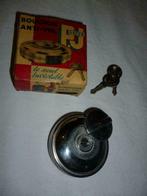 Anti-diefstal slot voor benzinetank auto oldtimer 1963, Auto diversen, Ophalen of Verzenden