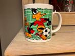 Vintage Mok Looney Tunes Daffy Duck Star Striker Voetbal, Verzamelen, Ophalen of Verzenden, Looney Tunes, Zo goed als nieuw, Gebruiksvoorwerp