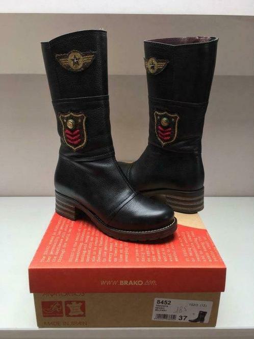 Brako Military Bottes noires tout cuir P37, Vêtements | Femmes, Chaussures, Comme neuf, Bottes hautes, Noir, Enlèvement ou Envoi