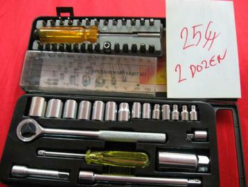 OUTILS /PLUS POUR OLDTIMERS..., Enlèvement, Comme neuf