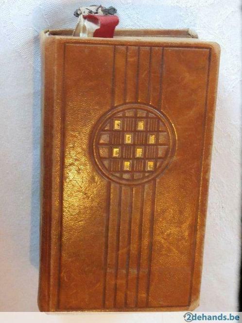 Mis-en vesperboek-Latijnsch-Nederlandsch-anno 1923, Antiek en Kunst, Antiek | Boeken en Manuscripten