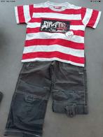 Ensemble t-shirt pantalon qui fait bermuda,5 ans, Ensemble, Enlèvement, Utilisé, Garçon