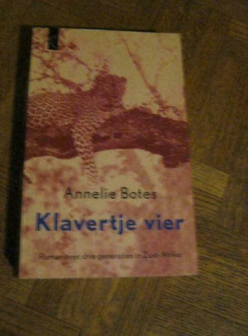 Annelie Botes: Klavertje vier, Livres, Romans, Utilisé, Enlèvement ou Envoi