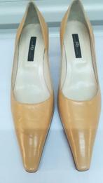 278B* ALBERTO GOZZI escarpins crème Vintage tout cuir (37), Neuf, Beige, Escarpins, Alberto Gozzi