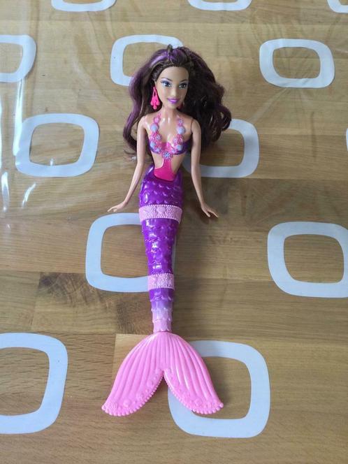 Barbie sirène de Mattel. Très bon état, Enfants & Bébés, Jouets | Poupées, Comme neuf, Barbie