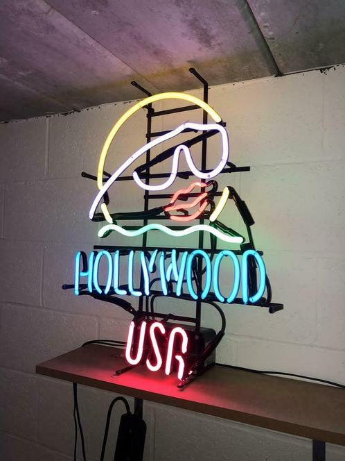 Oude neon lichtreclame Hollywood usa, Collections, Marques & Objets publicitaires, Comme neuf, Enlèvement ou Envoi
