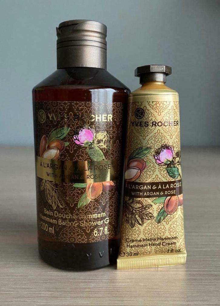 Lot bad- en douchegel en handcrème Yves Rocher - NIEUW, Handtassen en Accessoires, Uiterlijk | Lichaamsverzorging, Nieuw, Bad & Douche