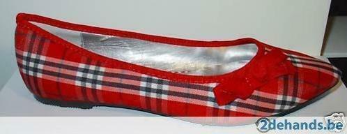 rode geruitte schoenen, Kleding | Dames, Schoenen, Nieuw, Overige typen, Rood, Verzenden